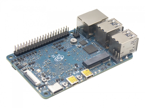 香蕉派BPI-M6 采用深蕾半导体Vs680芯片设计，板载4G LPDDR4和16G eMMC存储